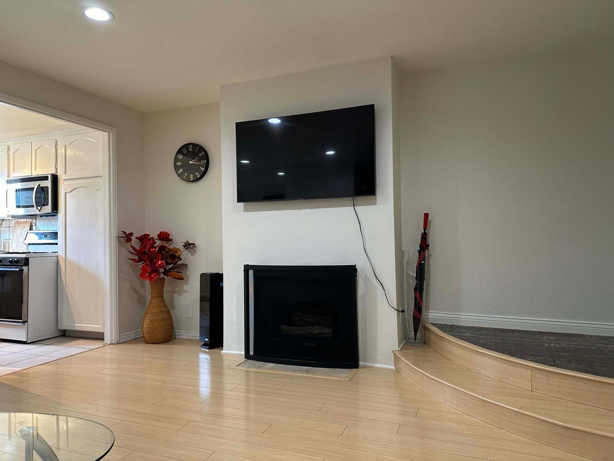 1 Bd Condominium Near Sunset Blvd Λος Άντζελες Εξωτερικό φωτογραφία